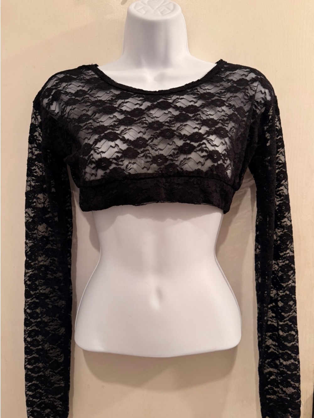 Black Lace Long Sleeve Crop Top
